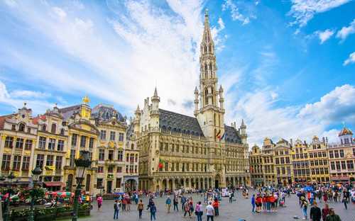 Brussels Hop-On Hop-Off Bus Tour Brussels Atomium open-top sightseeing bus